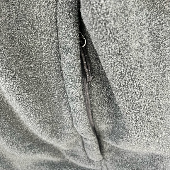 The North Face Men’s Khumbu Mid Weight Fleece Full Zip Jacket Size Medium - Picture 7 of 11